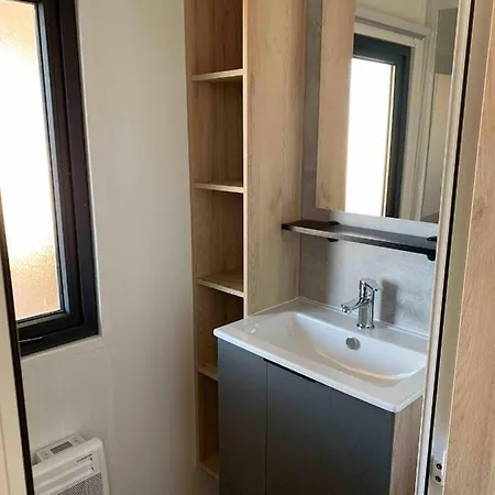 Mobil Familial - 3 - 45 M2 - N 211 * Saint-Julien-en-Born