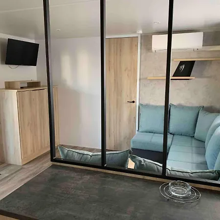 مكان تخييم Mobil Home - 3 Chambres - 45 M2 - N 211