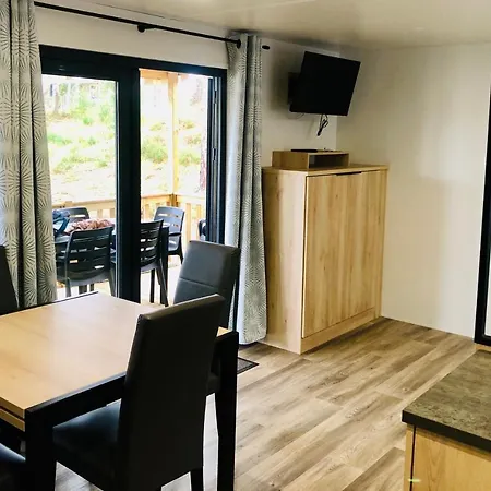 مكان تخييم Mobil Home - 3 Chambres - 45 M2 - N 211