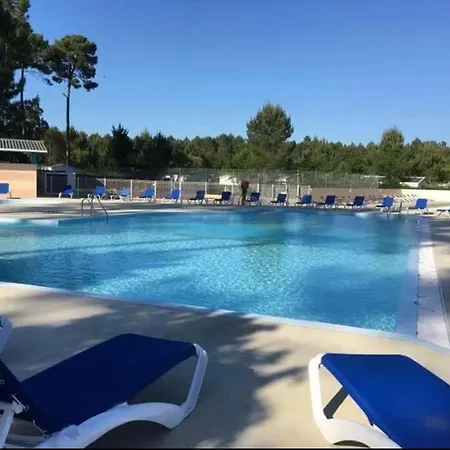 A L Ombre Des Pins 40 Mobil 211 Campsite *