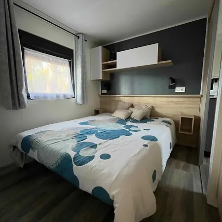 مكان تخييم Mobil Home - 3 Chambres - 45 M2 - N 211 *